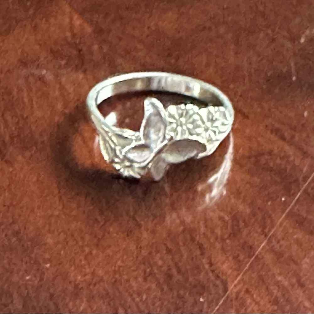 James Avery Floral Butterfly Ring Silver 925 Size 6.5 - Picture 1 of 5